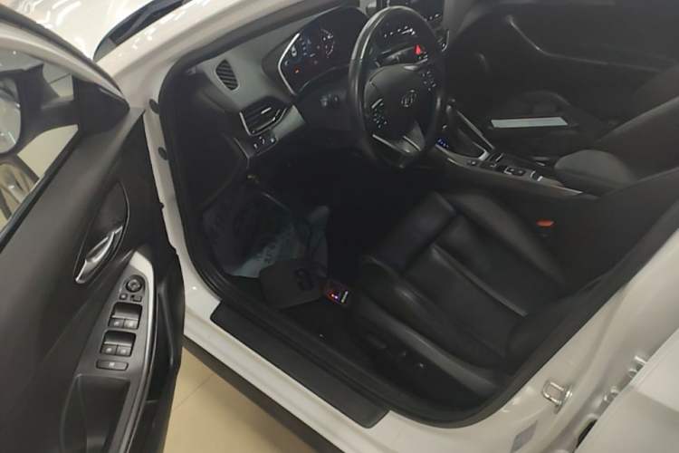 Used Hyundai Lafesta 2019 280TGDi Smart Speed Version China V Standard Driver Seat
