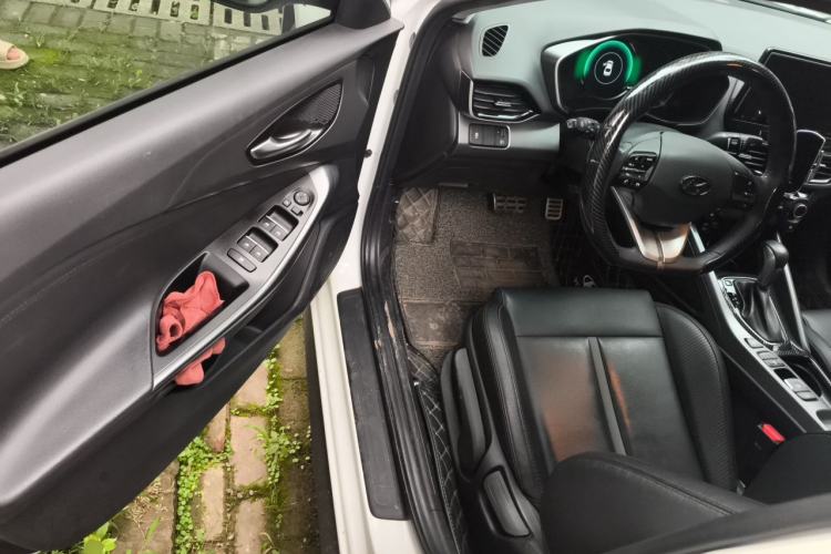 Used Hyundai Lafesta 2019 280TGDi Sport Edition China VI Driver Seat