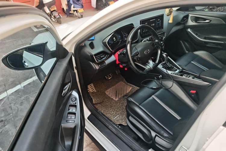 Used Hyundai Lafesta 2019 280TGDi Sport Edition China VI Driver Seat