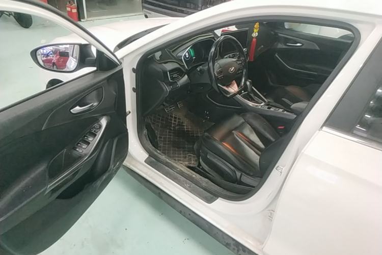 Used Hyundai Lafesta 2019 280TGDi Sport Edition China V Standard Driver Seat