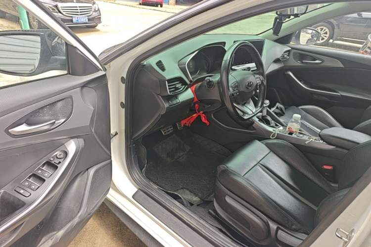 Used Hyundai Lafesta 2019 280TGDi Sport Edition China VI Driver Seat
