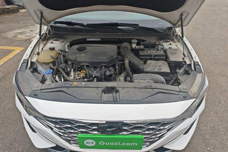 Used Hyundai Lafesta 2019 280TGDi Smart Speed Version China VI Standard Engine Bay
