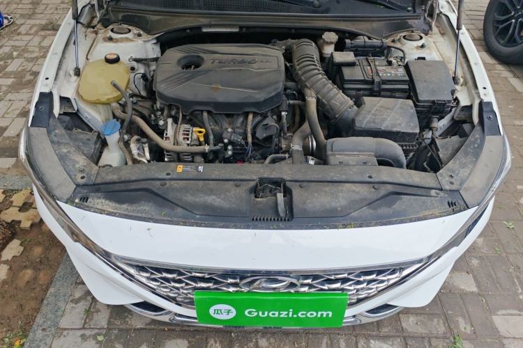 Used Hyundai Lafesta 2019 280TGDi Smart Speed Version China VI Standard Engine Bay