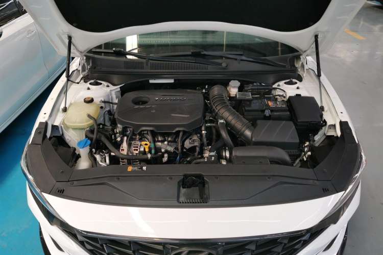 Used Hyundai Lafesta 2019 280TGDi Sport Edition China VI Engine Bay