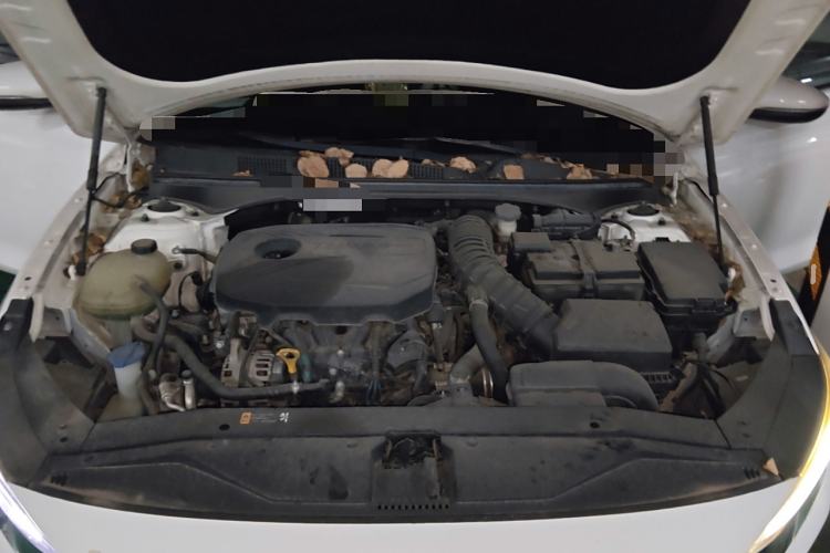 Used Hyundai Lafesta 2019 280TGDi Smart Speed Version China VI Standard Engine Bay
