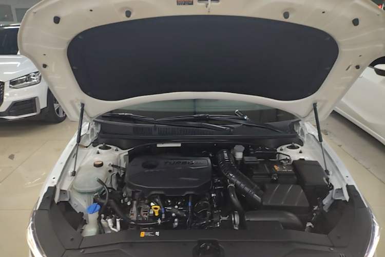 Used Hyundai Lafesta 2019 280TGDi Smart Speed Version China V Standard Engine Bay