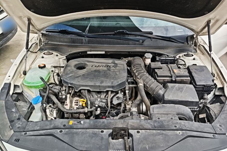 Used Hyundai Lafesta 2019 280TGDi Sport Edition China VI Engine Bay
