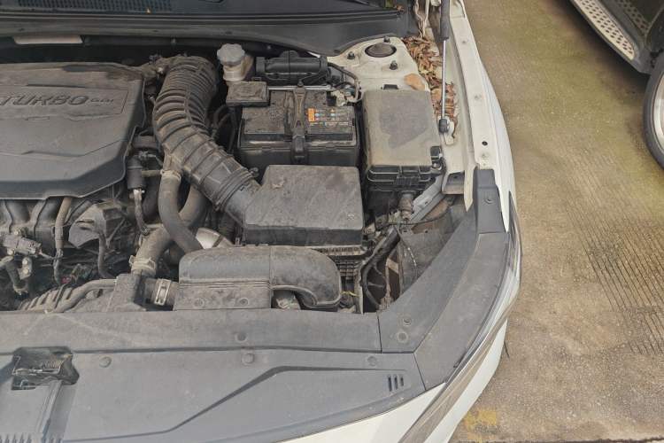 Used Hyundai Lafesta 2019 280TGDi Smart Speed Version China V Standard Engine Bay Left