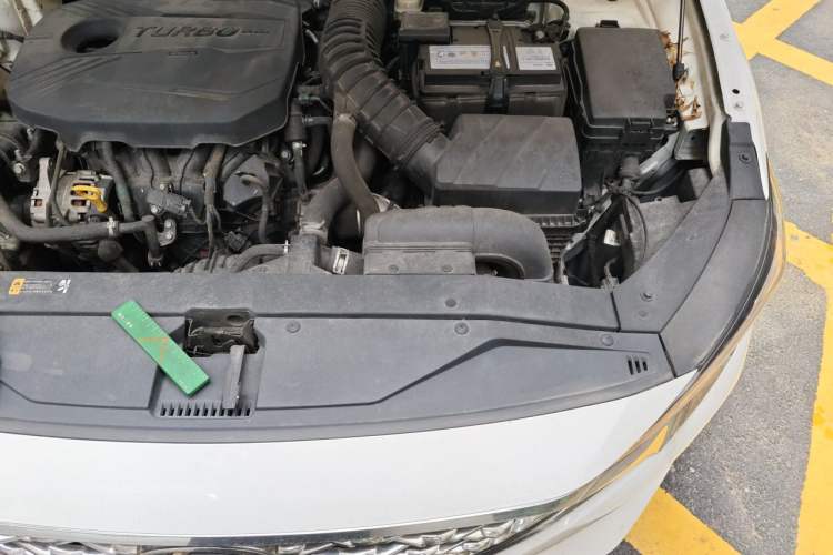 Used Hyundai Lafesta 2019 280TGDi Smart Speed Version China VI Standard Engine Bay Left