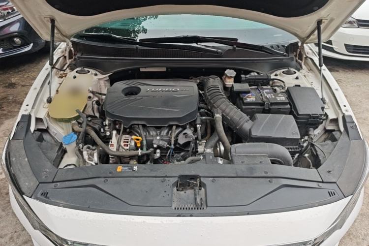 Used Hyundai Lafesta 2019 280TGDi Smart Speed Version China VI Standard Engine Bay