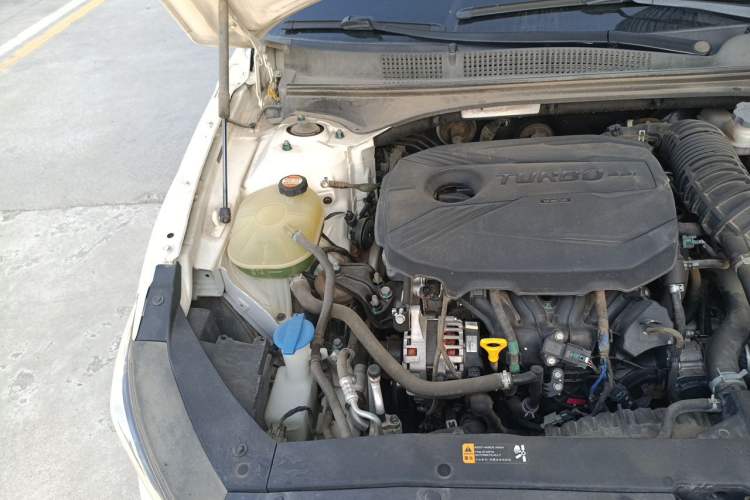 Used Hyundai Lafesta 2019 280TGDi Sport Edition China VI Engine Bay Right