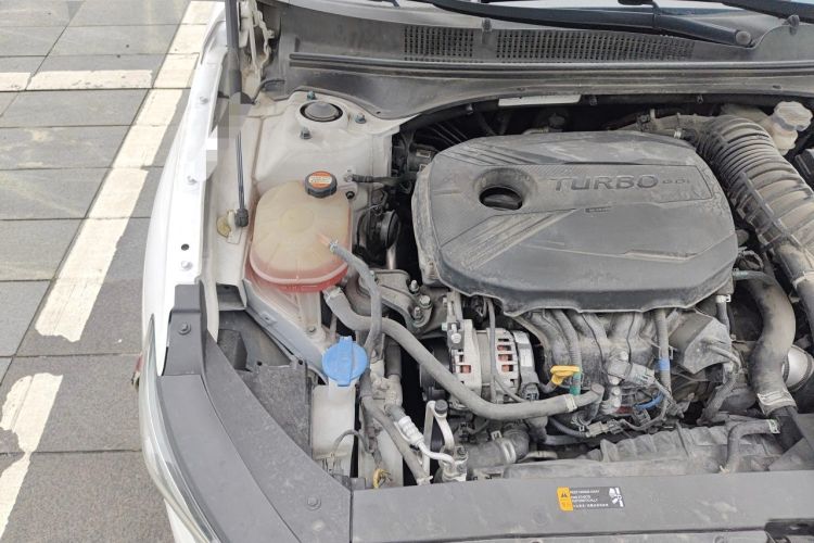 Used Hyundai Lafesta 2019 280TGDi Smart Speed Version China VI Standard Engine Bay Right