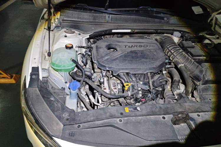 Used Hyundai Lafesta 2019 280TGDi Sport Edition China VI Engine Bay Right
