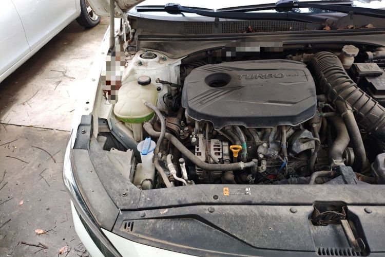 Used Hyundai Lafesta 2019 280TGDi Smart Speed Version China VI Standard Engine Bay Right