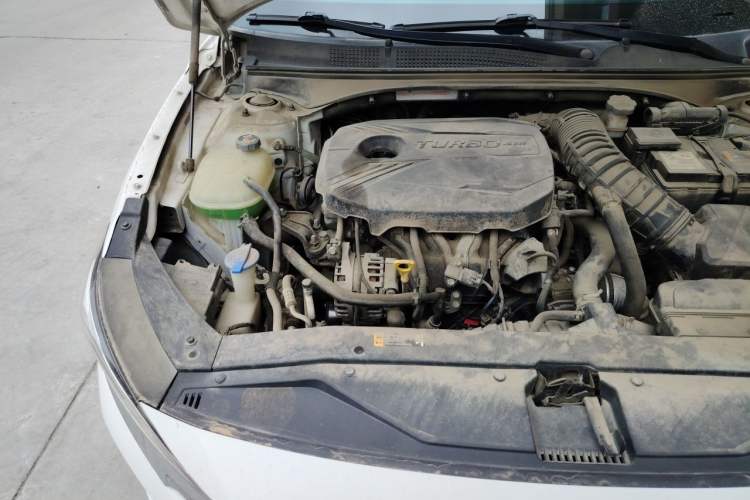 Used Hyundai Lafesta 2019 280TGDi Smart Speed Version China VI Standard Engine Bay Right