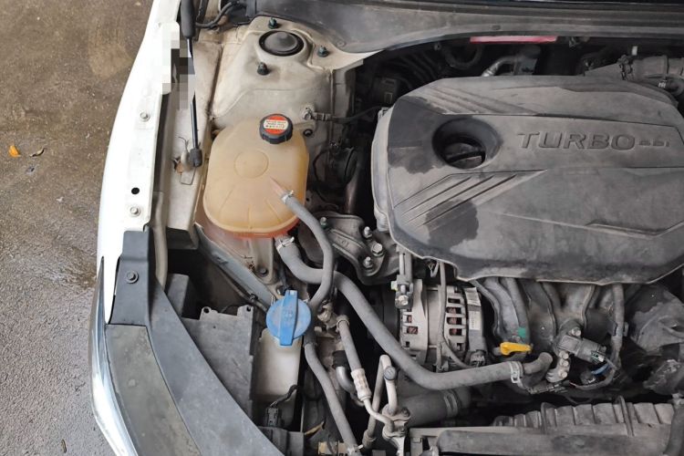Used Hyundai Lafesta 2019 280TGDi Sport Edition China VI Engine Bay Right