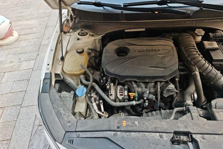 Used Hyundai Lafesta 2019 280TGDi Sport Edition China VI Engine Bay Right