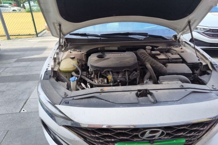 Used Hyundai Lafesta 2019 280TGDi Smart Speed Version China VI Standard Engine Bay Right