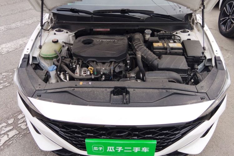 Used Hyundai Lafesta 2019 280TGDi Smart Speed Version China VI Standard Engine Bay