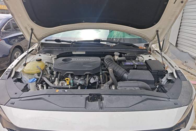 Used Hyundai Lafesta 2019 280TGDi Sport Edition China VI Engine Bay
