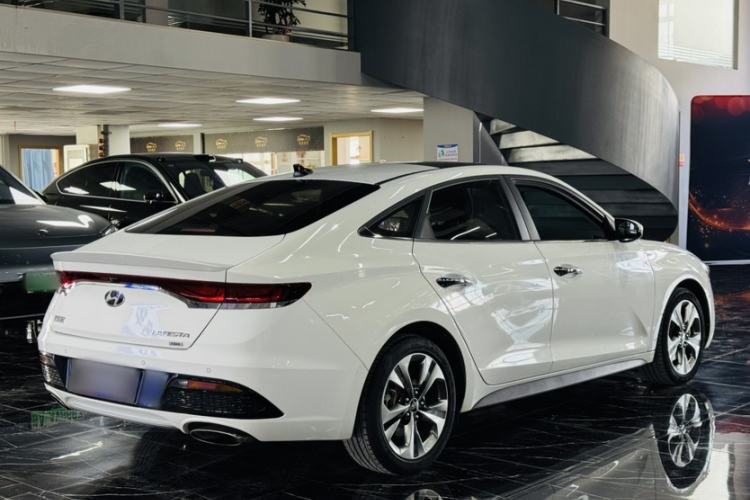 Used Hyundai Lafesta 2019 280TGDi Sport Edition China VI Exterior 1