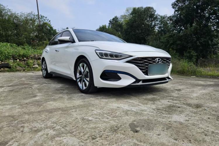 Used Hyundai Lafesta 2019 280TGDi Sport Edition China VI Exterior 1