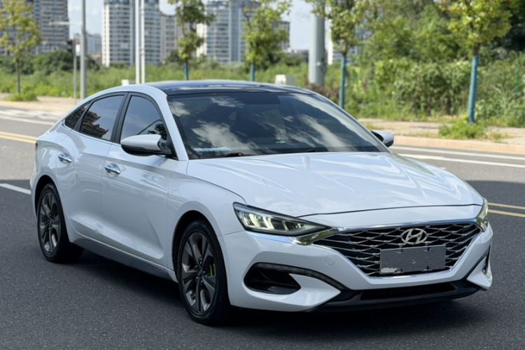 Used Hyundai Lafesta 2019 280TGDi Sport Edition China VI Exterior 2