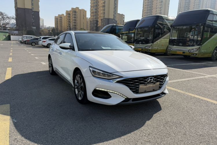 Used Hyundai Lafesta 2019 280TGDi Sport Edition China VI Exterior 2