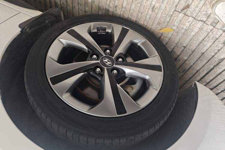 Used Hyundai Lafesta 2019 280TGDi Smart Speed Version China V Standard Exterior 4