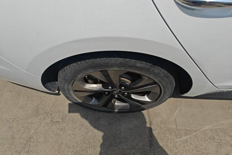 Used Hyundai Lafesta 2019 280TGDi Smart Speed Version China VI Standard Exterior 5