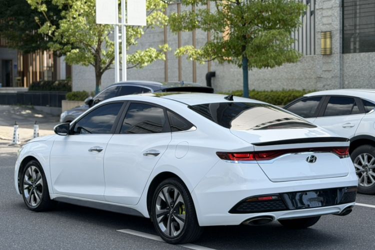 Used Hyundai Lafesta 2019 280TGDi Sport Edition China VI Exterior 6