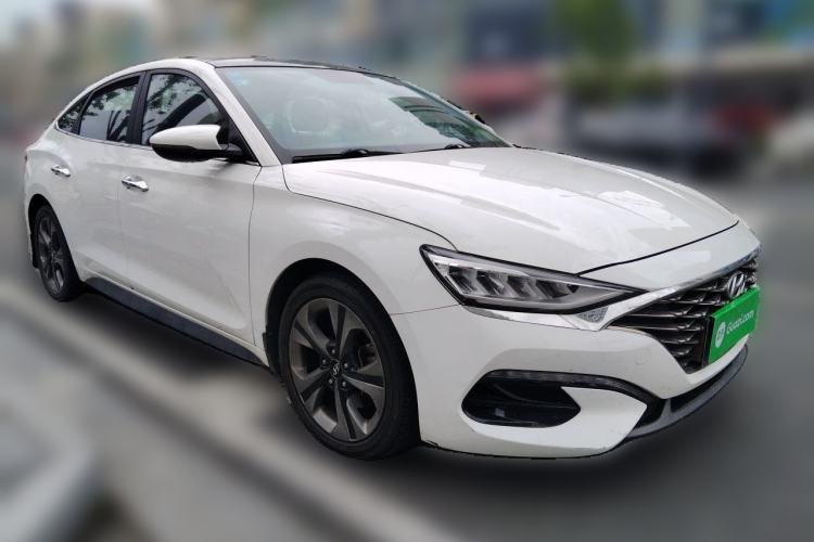 Used Hyundai Lafesta 2019 280TGDi Sport Edition China VI Front Right 45 Deg