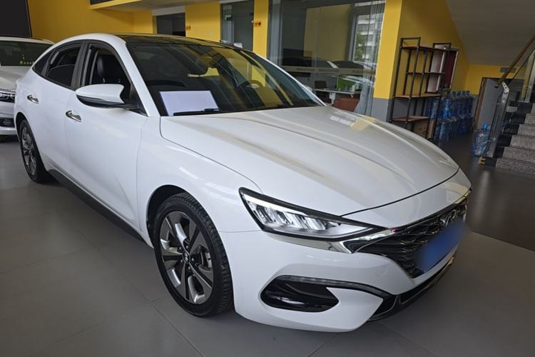 Used Hyundai Lafesta 2019 280TGDi Smart Speed Version China VI Standard Front Right 45 Deg