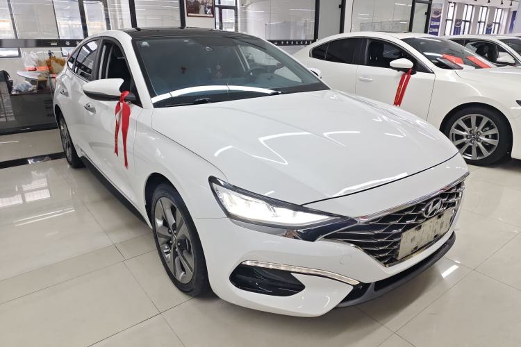 Used Hyundai Lafesta 2019 280TGDi Sport Edition China VI Front Right 45 Deg