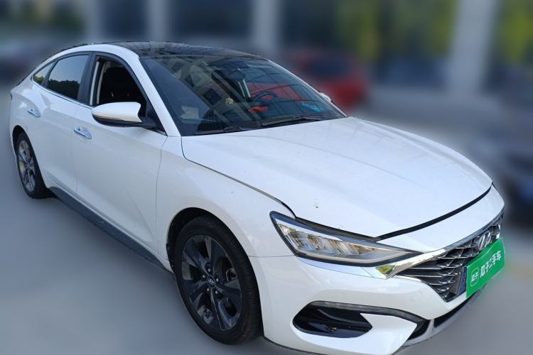 Used Hyundai Lafesta 2019 280TGDi Sport Edition China VI Front Right 45 Deg