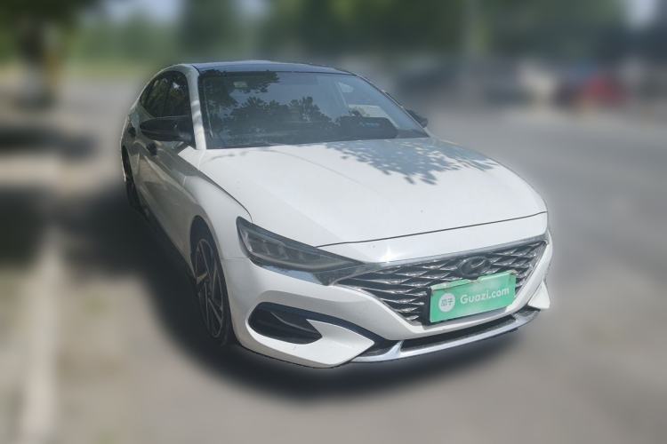 Used Hyundai Lafesta 2019 280TGDi Smart Speed Version China VI Standard Front Right 45 Deg