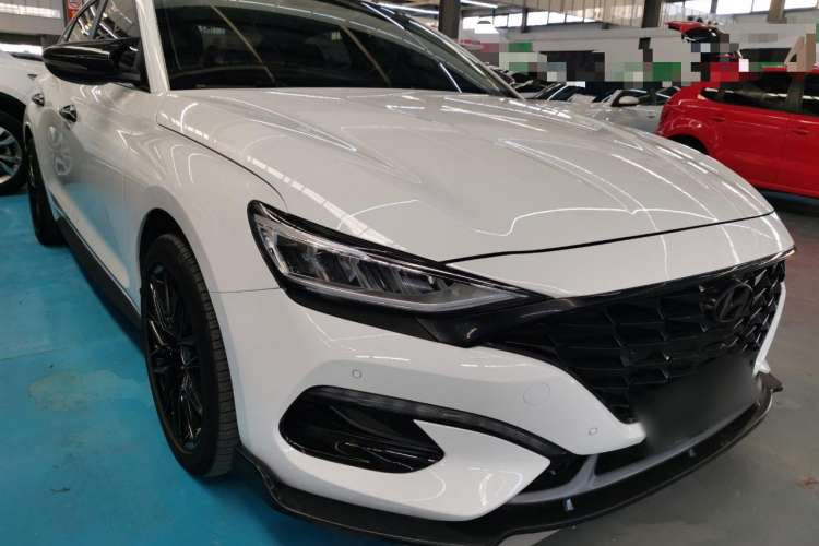 Used Hyundai Lafesta 2019 280TGDi Sport Edition China VI Front Right 45 Deg