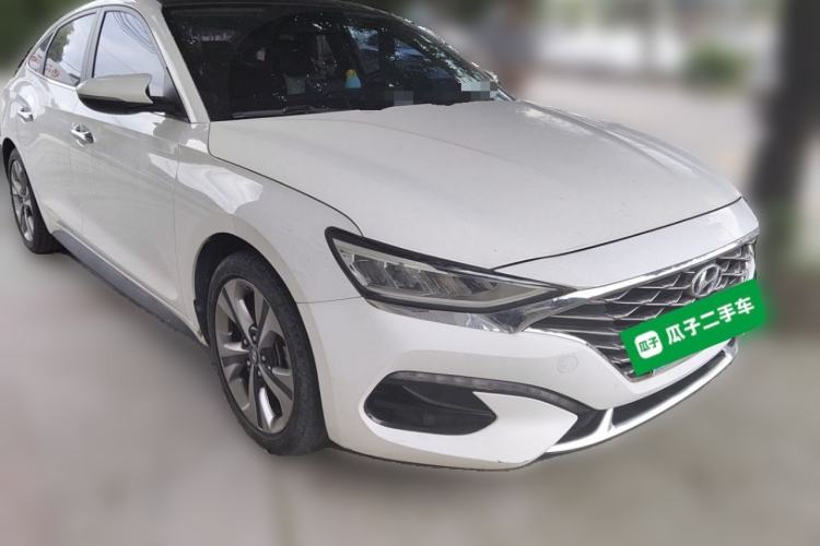 Used Hyundai Lafesta 2019 280TGDi Smart Speed Version China VI Standard Front Right 45 Deg