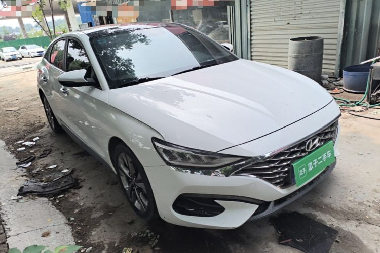 Used Hyundai Lafesta 2019 280TGDi Sport Edition China VI Front Right 45 Deg