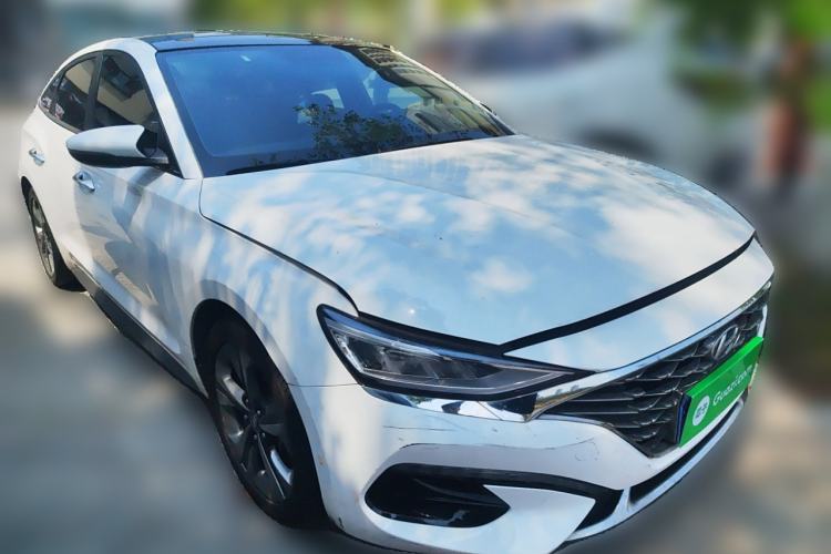 Used Hyundai Lafesta 2019 280TGDi Smart Speed Version China VI Standard Front Right 45 Deg