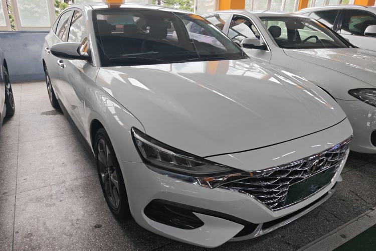 Used Hyundai Lafesta 2019 280TGDi Smart Speed Version China V Standard Front Right 45 Deg