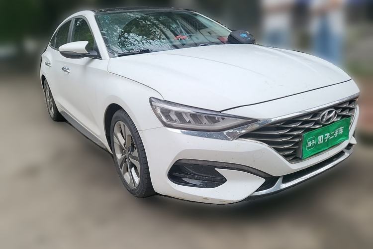 Used Hyundai Lafesta 2019 280TGDi Smart Speed Version China VI Standard Front Right 45 Deg