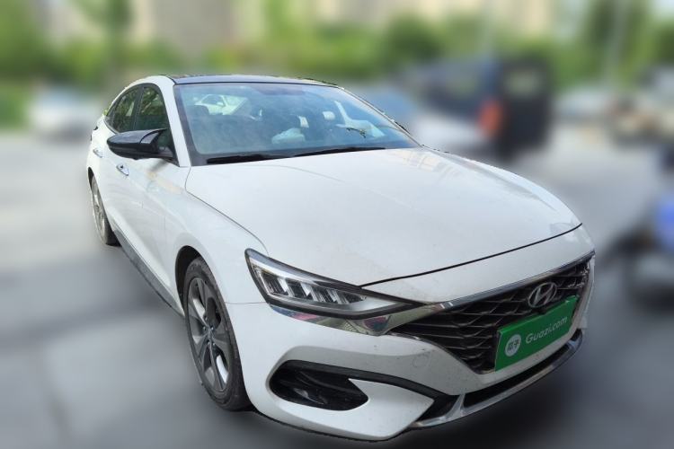 Used Hyundai Lafesta 2019 280TGDi Smart Speed Version China VI Standard Front Right 45 Deg