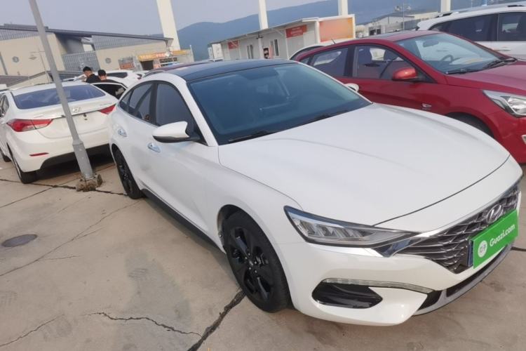 Used Hyundai Lafesta 2019 280TGDi Sport Edition China VI Front Right 45 Deg