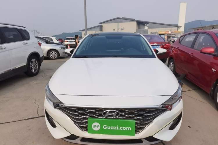 Used Hyundai Lafesta 2019 280TGDi Sport Edition China VI Front