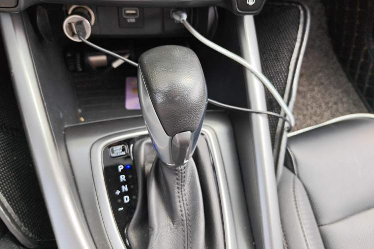 Used Hyundai Lafesta 2019 280TGDi Smart Speed Version China V Standard Gear Lever