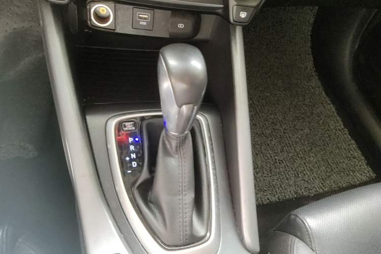 Used Hyundai Lafesta 2019 280TGDi Sport Edition China VI Gear Lever
