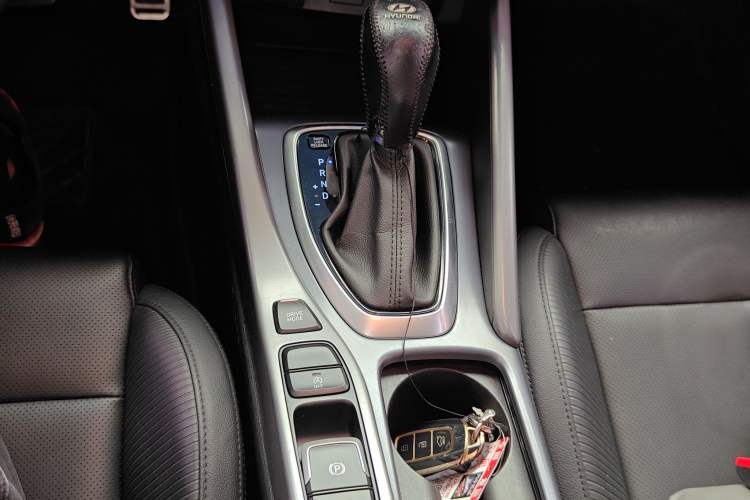 Used Hyundai Lafesta 2019 280TGDi Sport Edition China VI Gear Lever