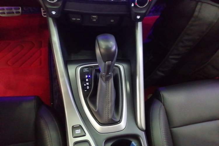Used Hyundai Lafesta 2019 280TGDi Sport Edition China VI Gear Lever