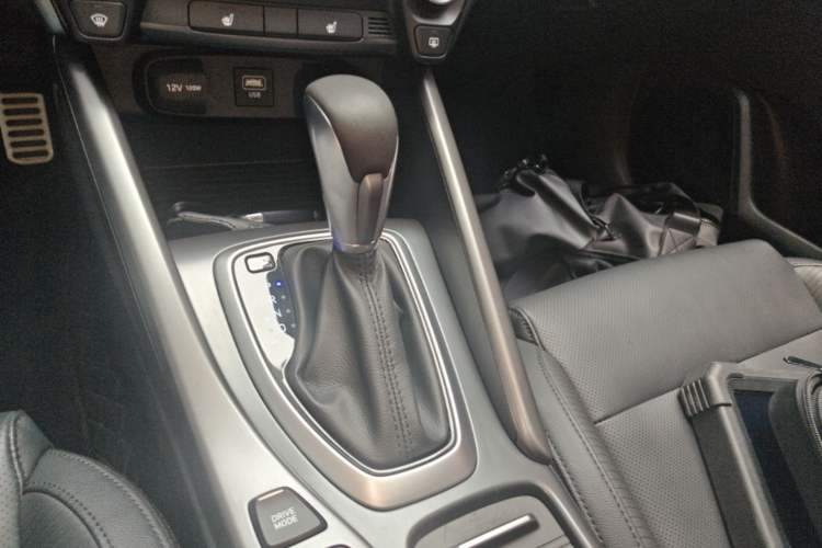 Used Hyundai Lafesta 2019 280TGDi Smart Speed Version China V Standard Gear Lever